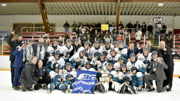 Grizzlies capture Mowat Cup with OT win